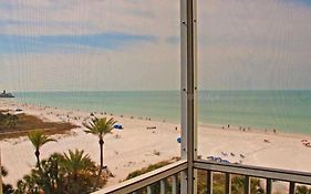 Crescent Arms Vacation Rentals