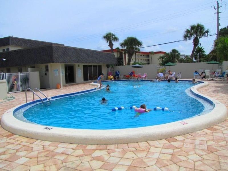 Crescent Arms Condominiums Siesta Key Exterior photo