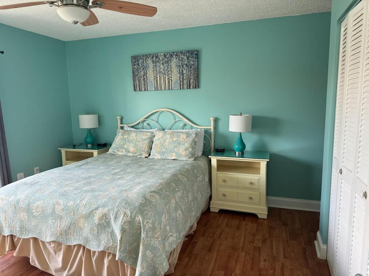 Crescent Arms Condominiums Siesta Key Exterior photo